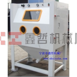 木雕噴砂機(jī)，木雕去毛刺噴砂機(jī)，家具木材噴砂機(jī)，木雕拋光噴砂機(jī)